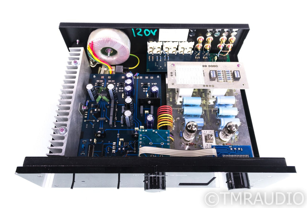 Lector Zoe Stereo Tube Preamplifier; Remote