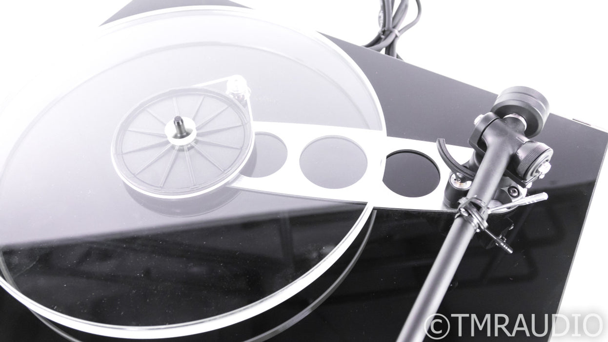 Rega P3 Planar Three Turntable; Rega Elys 2 MM Cartridge