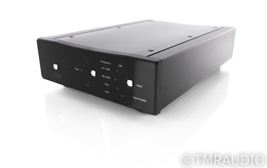 Rega DAC-R DAC; D/A Converter; Remote
