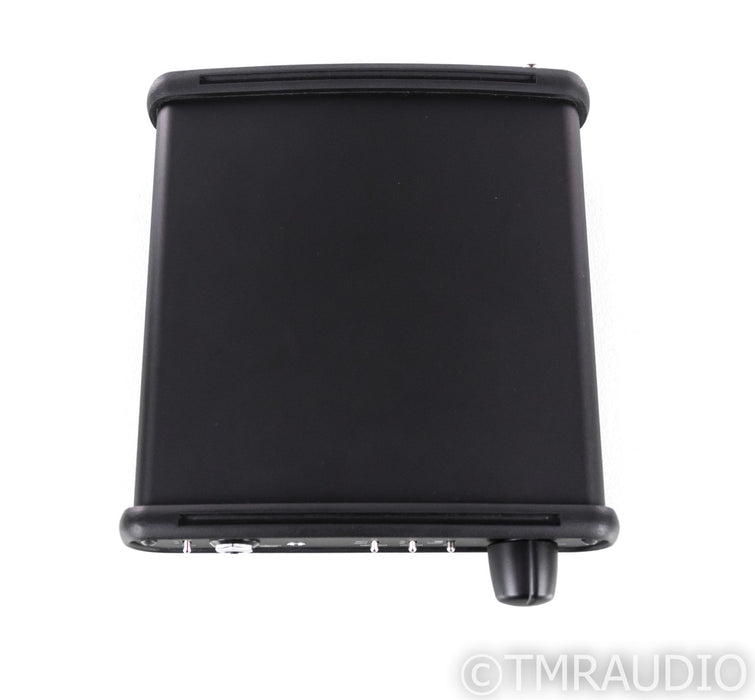HeadRoom Model 2500 Portable Desktop Headphone Amplifier; Battery Powered