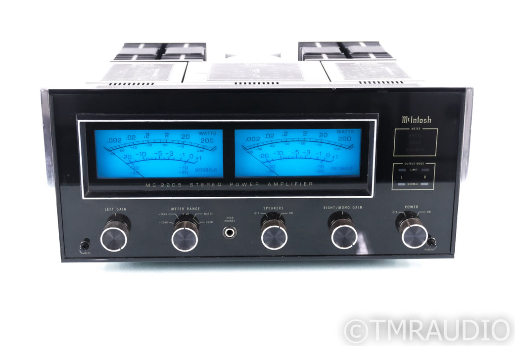 McIntosh MC2205 Vintage Stereo Power Amplifier; MC-2205