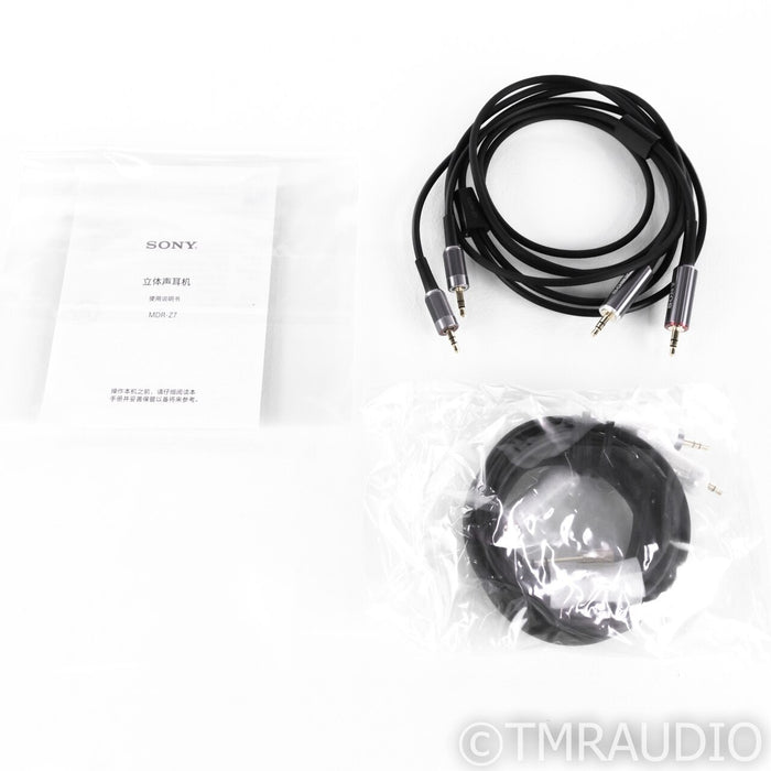 Sony MDR-Z7 Closed Back Headphones; MDRZ7