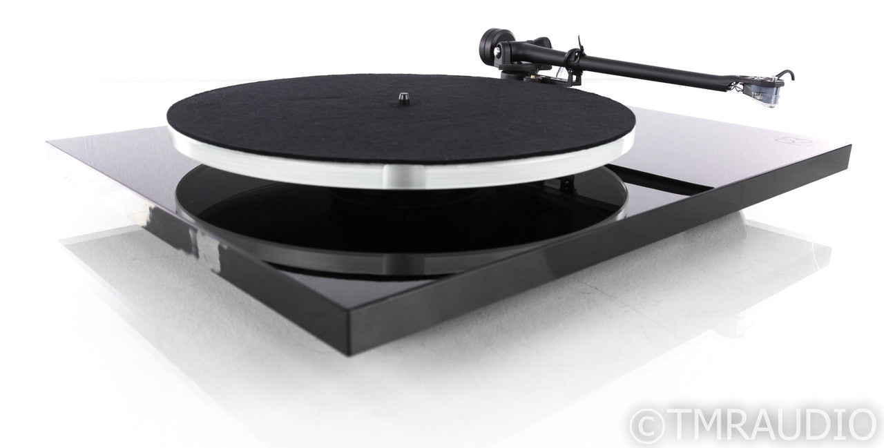 Rega P3 Planar Three Turntable; Rega Elys 2 MM Cartridge