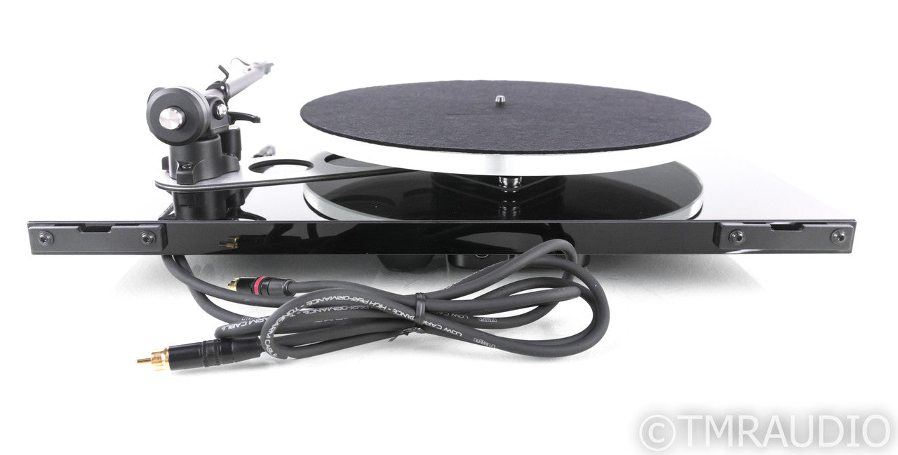 Rega P3 Planar Three Turntable; Rega Elys 2 MM Cartridge