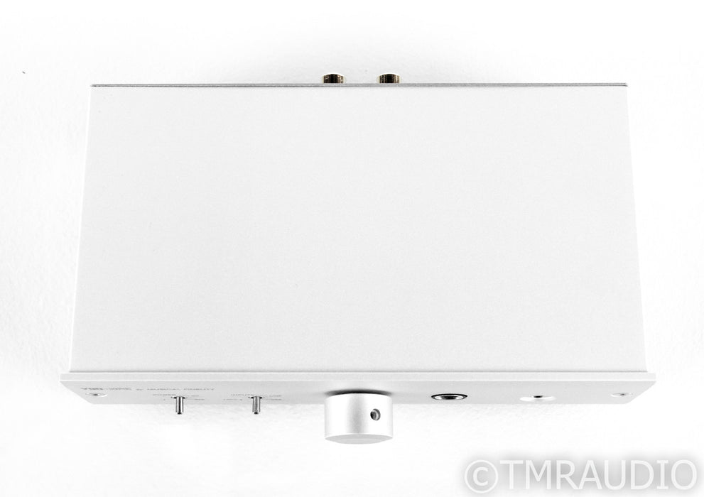 Musical Fidelity V90-HPA Headphone Amplifier; V90HPA (1/9)