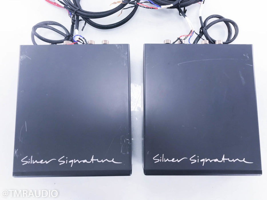 B&W John Bowers Silver Signature Bookshelf Speakers