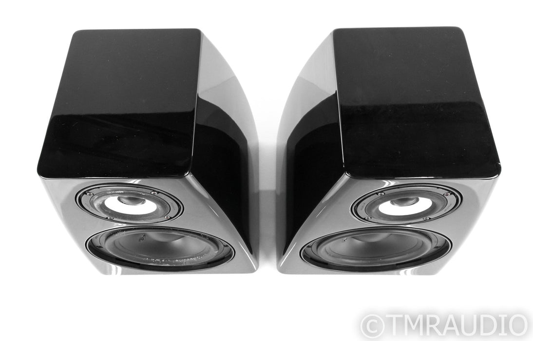 Meridian DSP3200 Digital Powered Bookshelf Speakers