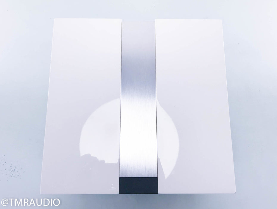 KEF R400b 9" Powered Subwoofer