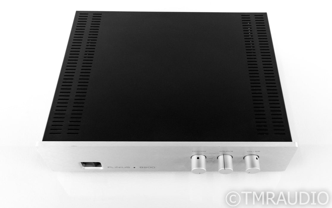 Plinius 8200 Stereo Integrated Amplifier; MM/MC Phono