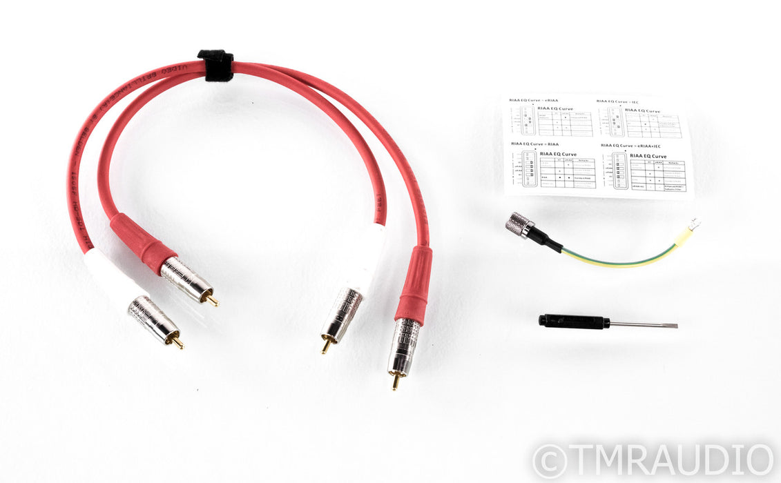 iFi Micro iPhono V1 MM / MC Phono Preamplifier