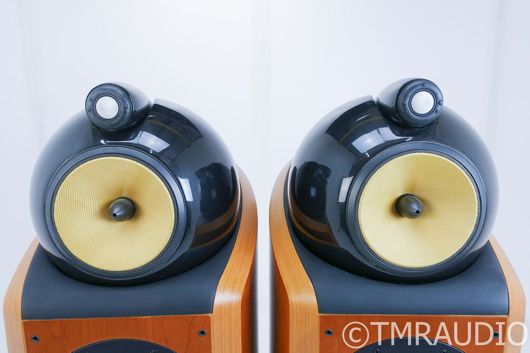 B&W 802D Floorstanding Speakers