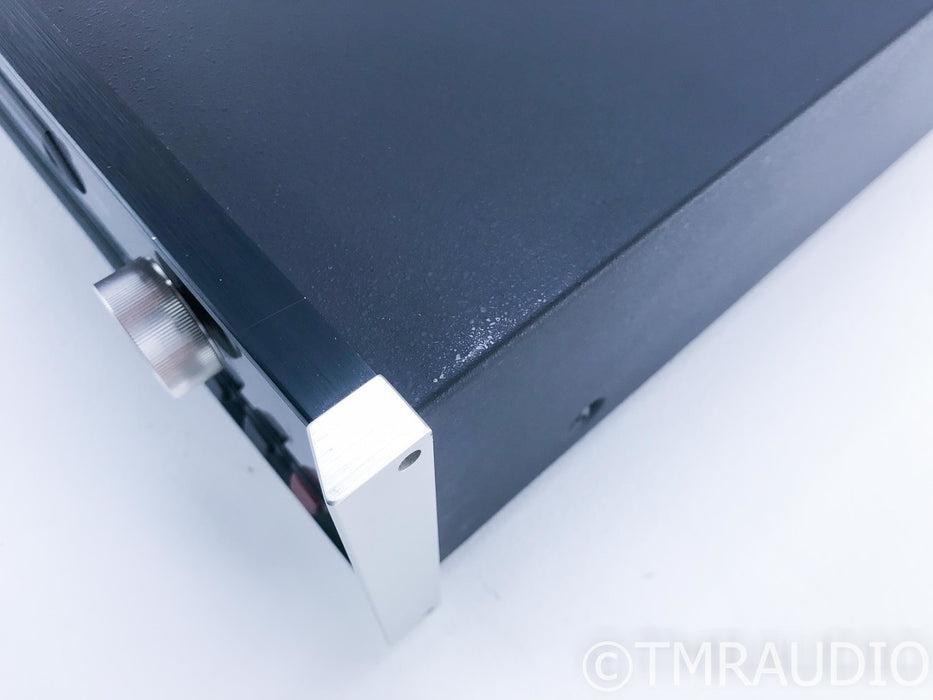 McIntosh MCD201 SACD / CD Player; MCD-201