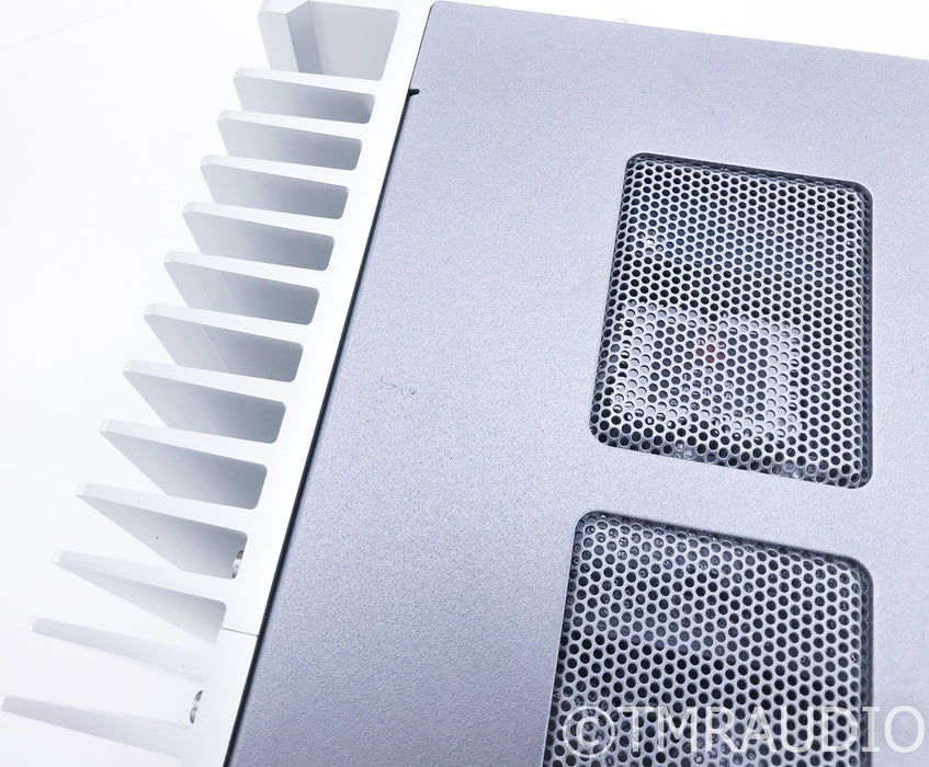 NAD M3 Dual Mono Integrated Amplifier; Remote (2/2)