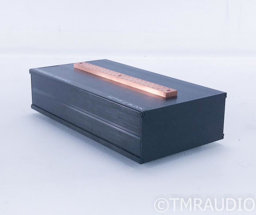 Synergistic Research Active Ground Block