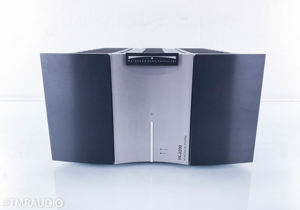 BAT VK-6200 Stereo Power Amplifier