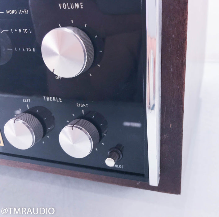 McIntosh C28 Stereo Preamplifier
