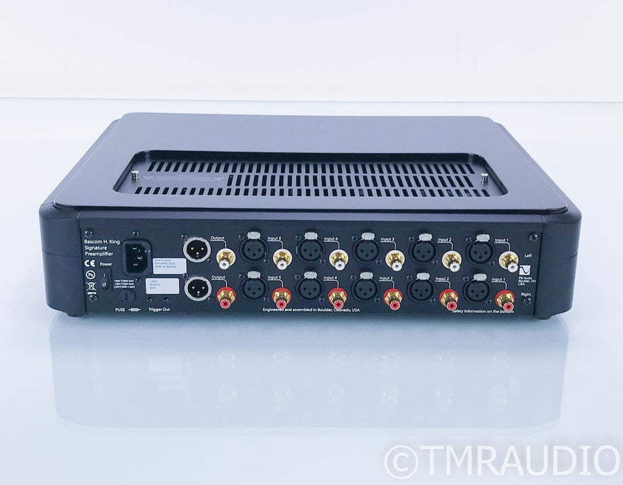 PS Audio BHK Signature Stereo Tube Hybrid Preamplifier; Remote