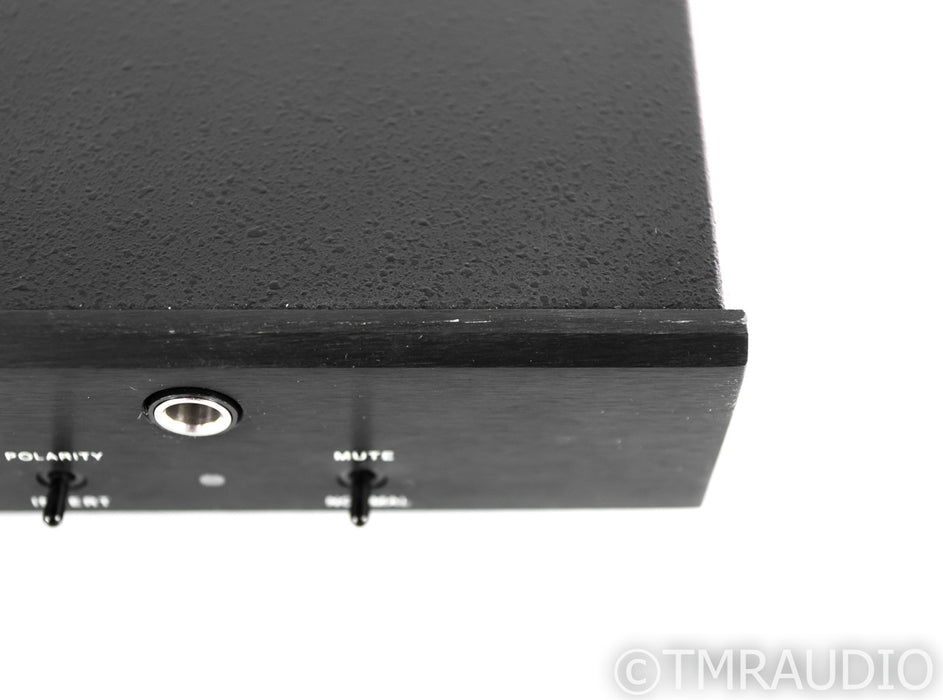 Bryston BP-25 Stereo Preamplifier; BP25; 17"; Remote