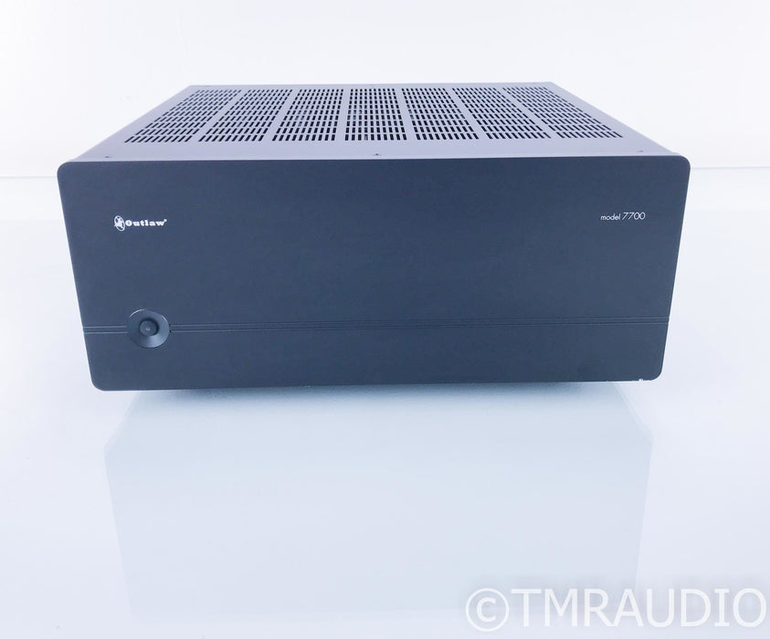 Outlaw Model 7700 7 Channel Power Amplifier