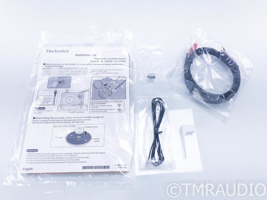 Technics SL-1200GR Direct Drive Turntable; SL1200GR (No Cartridge)