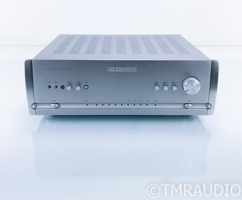 Parasound Halo Integrated 2.1 Channel Integrated Amplifier; MM / MC Phono