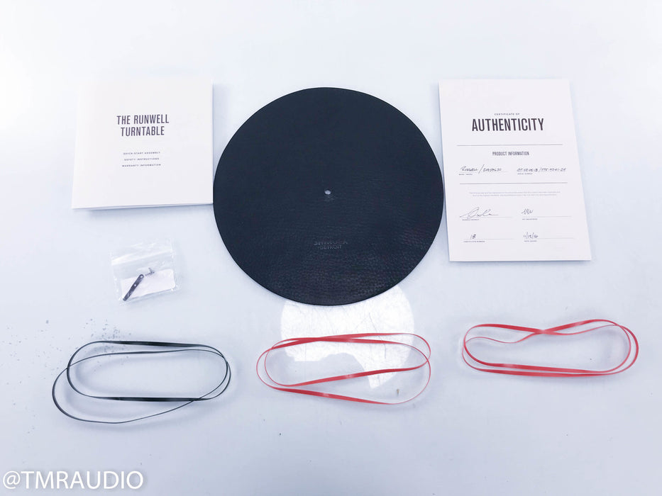 Shinola Runwell Turntable