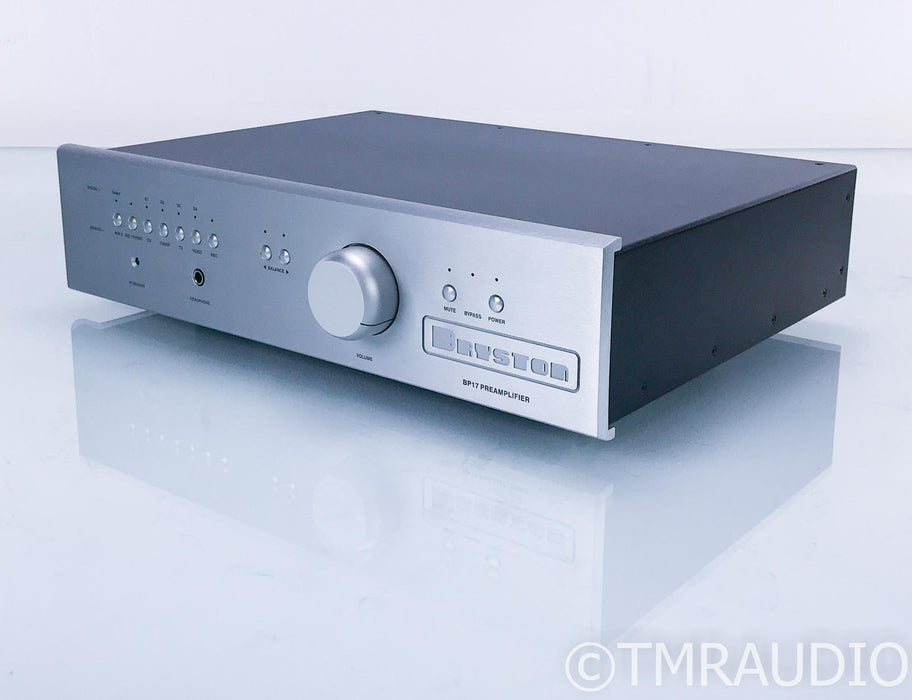 Bryston BP-17 Stereo Preamplifier; BP17; Remote (Low Hours)