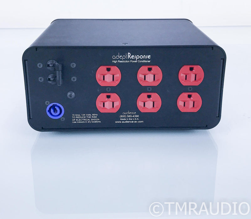 Audience Adept Response aR6T Power Conditioner; 15A w/ Au24 Power Chord