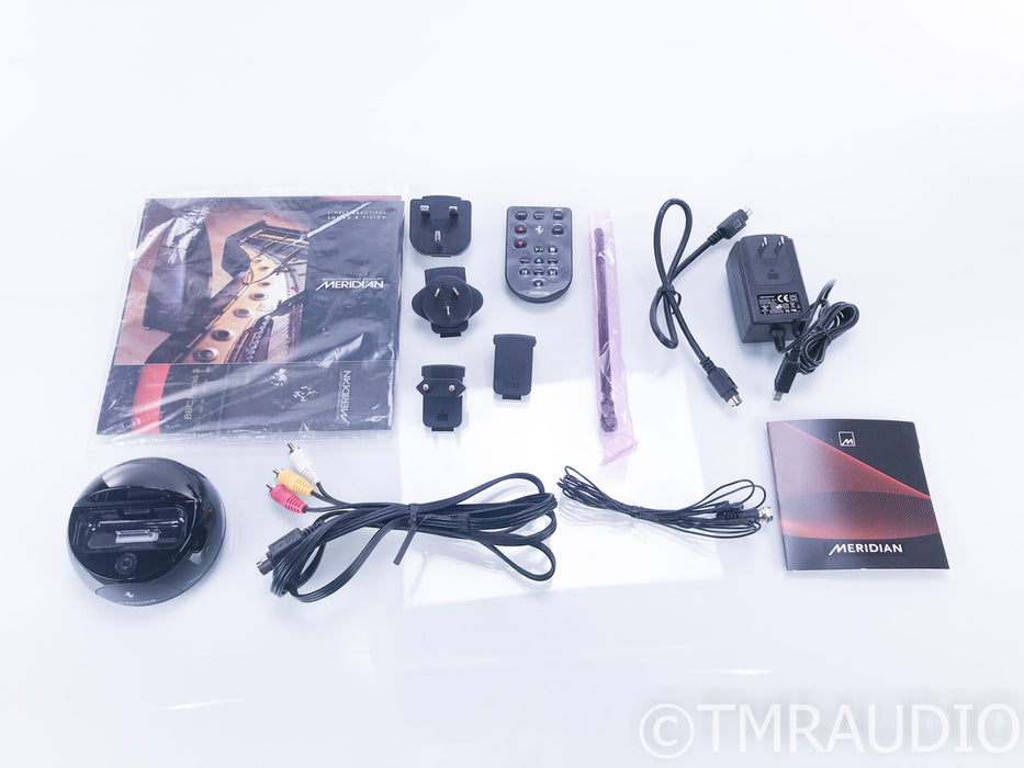 Meridian F80 CD / DVD Receiver Speaker System; iPod Dock; Remote; Nero (MINT)
