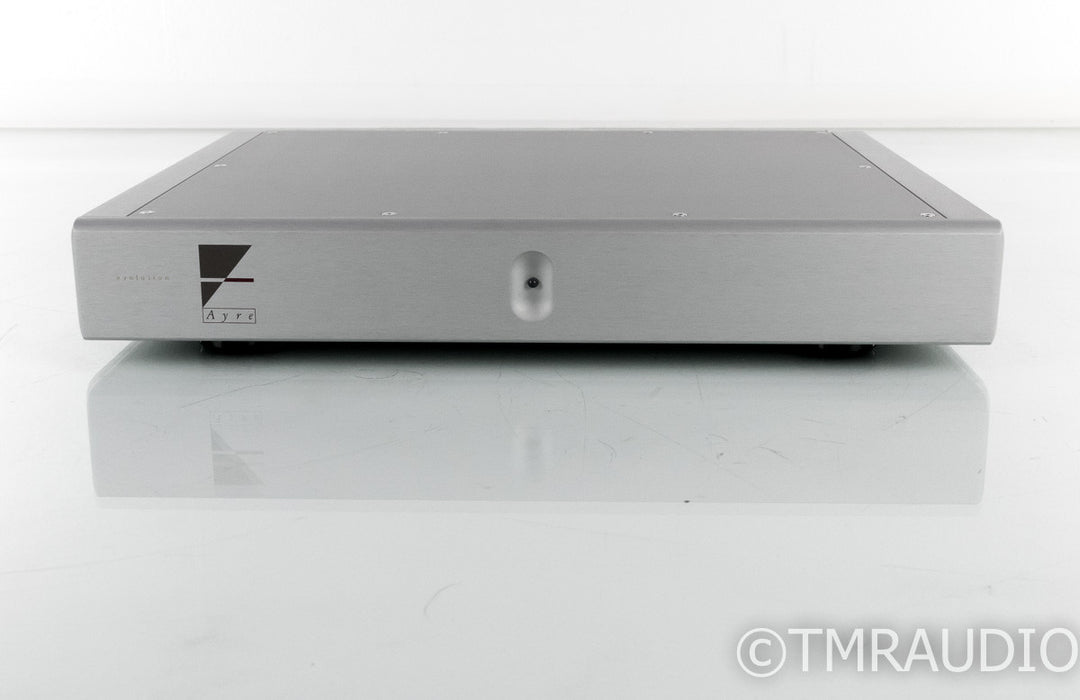 Ayre L-5xe Power Conditioner; L5xe; Silver (1/6)