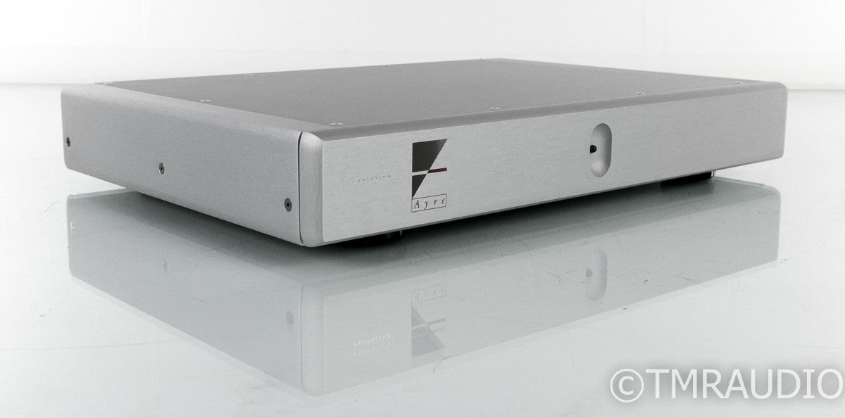 Ayre L-5xe Power Conditioner; L5xe; Silver (1/6)