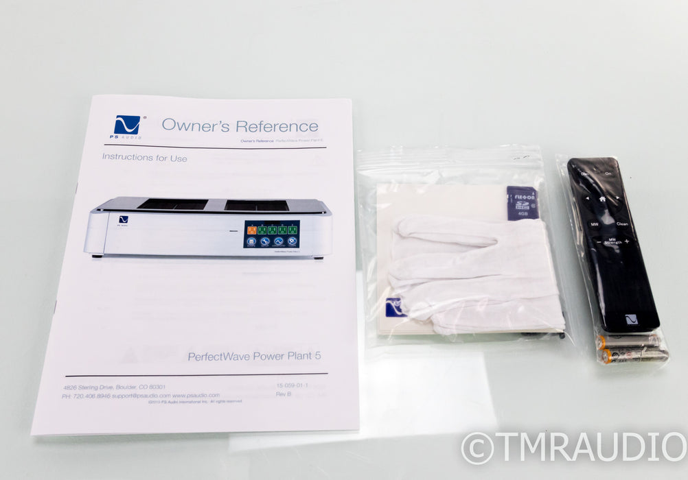 PS Audio P5 PerfectWave Power Plant 5 AC Regenerator; Refurbished (1 Year Warranty)