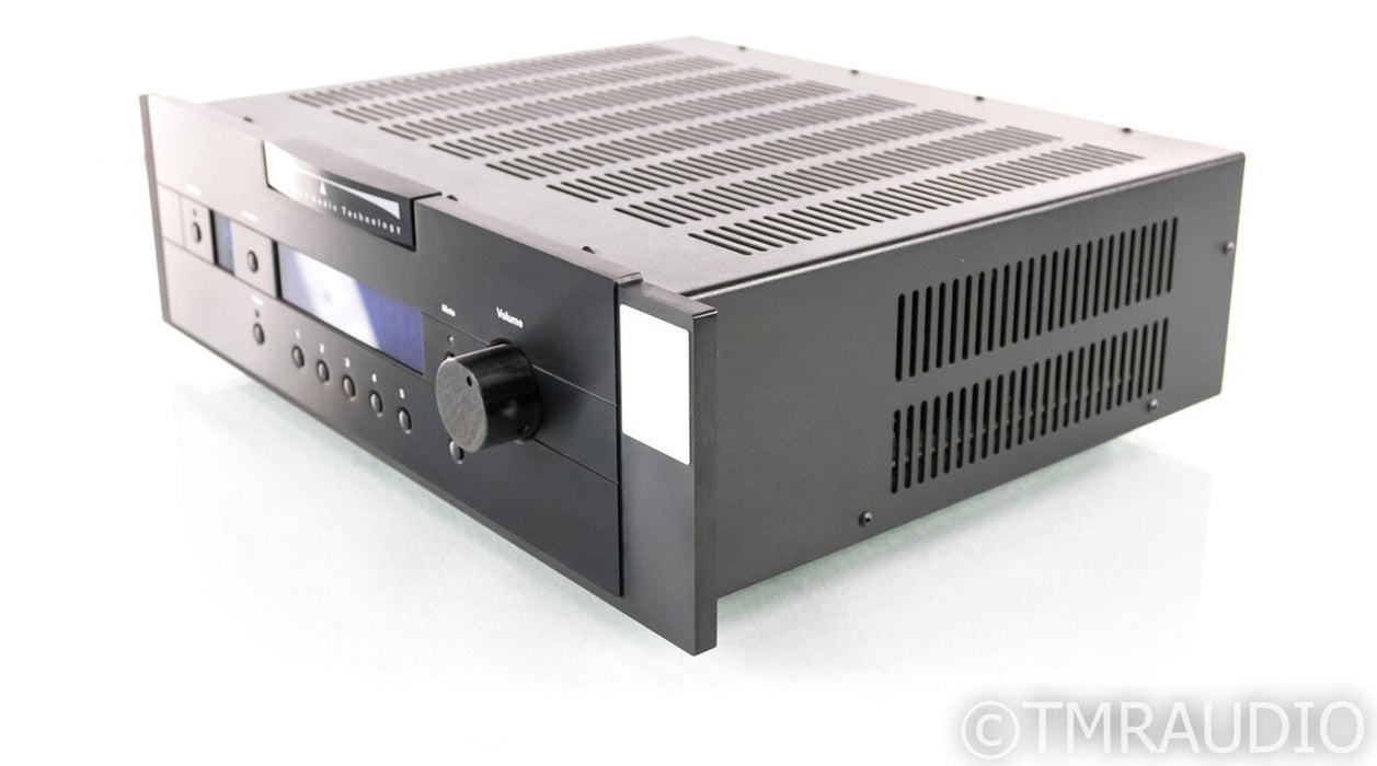 BAT VK-50SE Stereo Balanced Tube Preamplifier; VK50SE; Super-PAK (Dim Display)