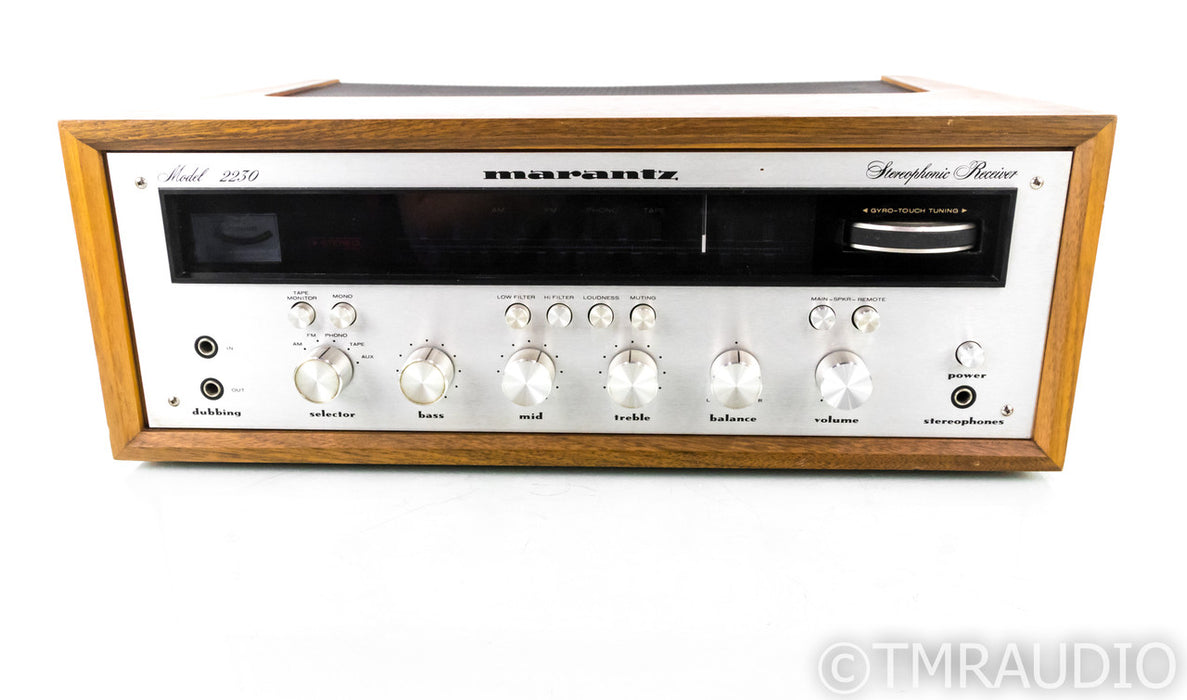 Marantz Model 2230 Vintage Receiver w/ Walnut Cabinet