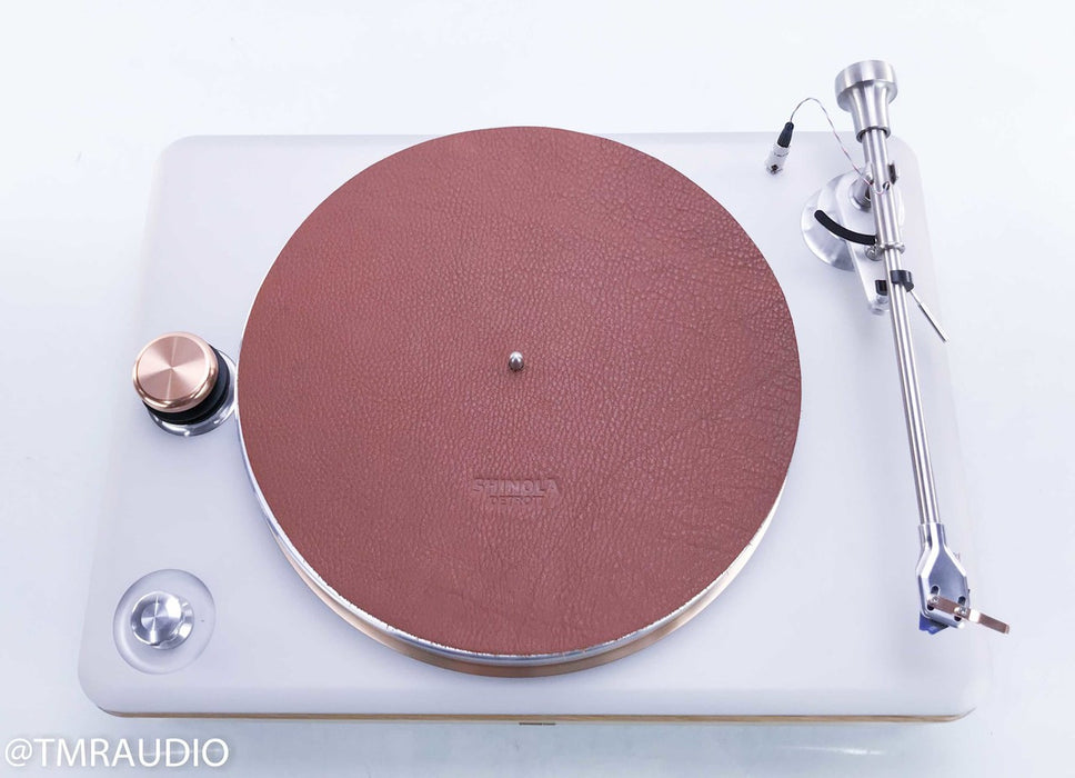 Shinola Runwell Turntable
