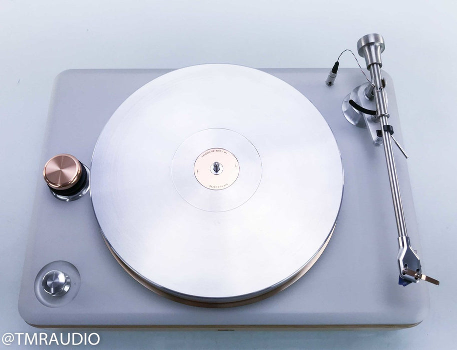 Shinola Runwell Turntable