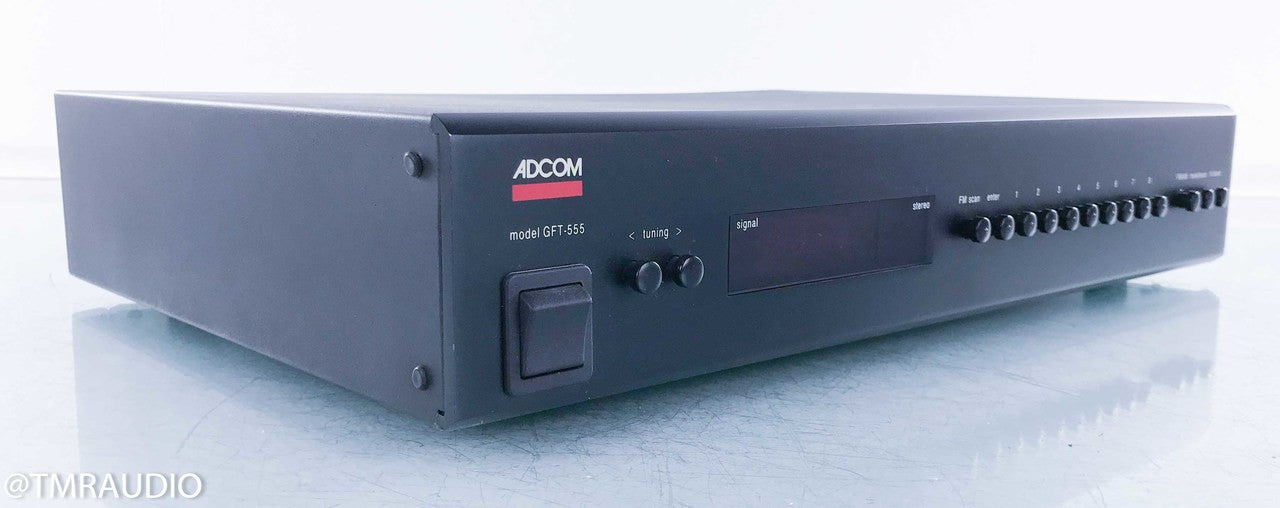 Adcom GFT-555 AM / FM Tuner