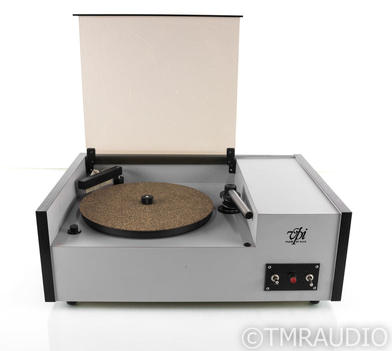 VPI HW-17 Record Cleaning Machine; HW17