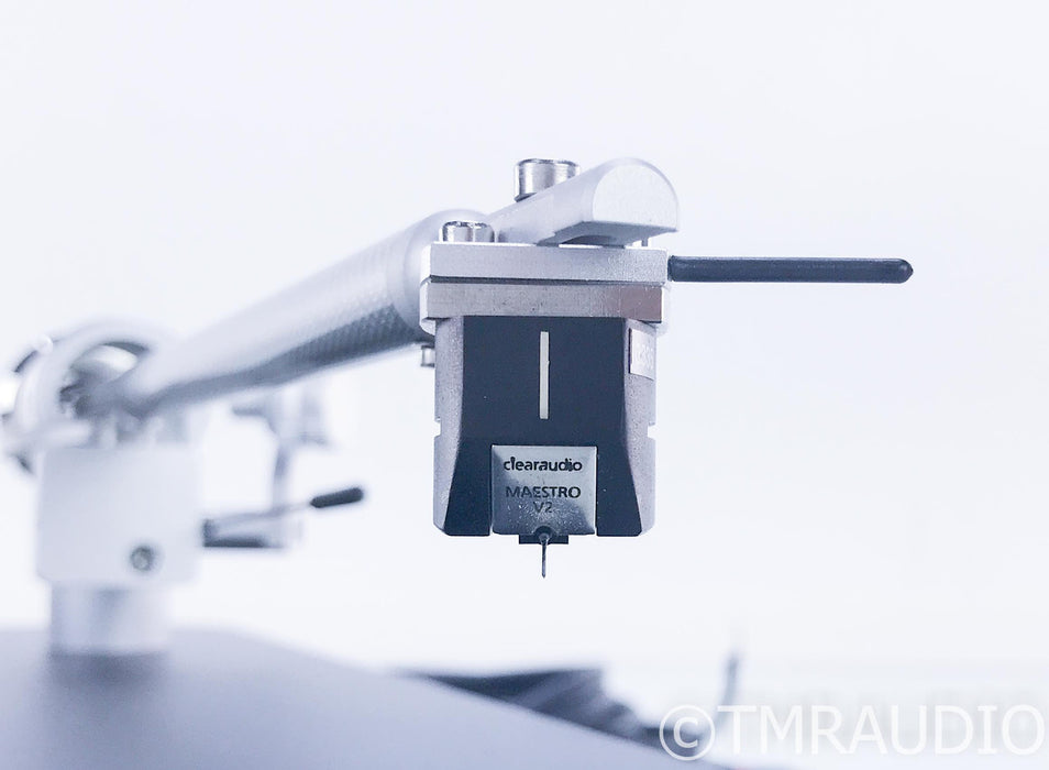 Clearaudio Emotion CMB Turntable; Satisfy Carbon Tonearm; Maestro V2 Cartridge