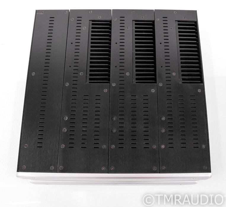 Bryston 6B SST 3 Channel Power Amplifier; 6BSST; 17" (Cosmetic Damage)