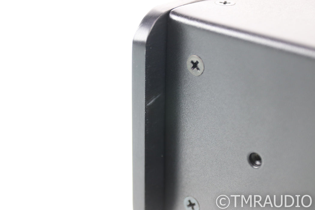 Furman IT-Reference 15 AC Power Line Conditioner; Discrete Symmetrical Power