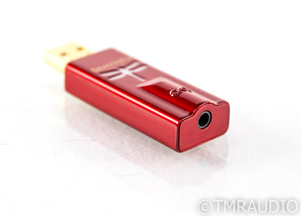 AudioQuest DragonFly Red USB DAC / Headphone Amplifier; D/A Converter