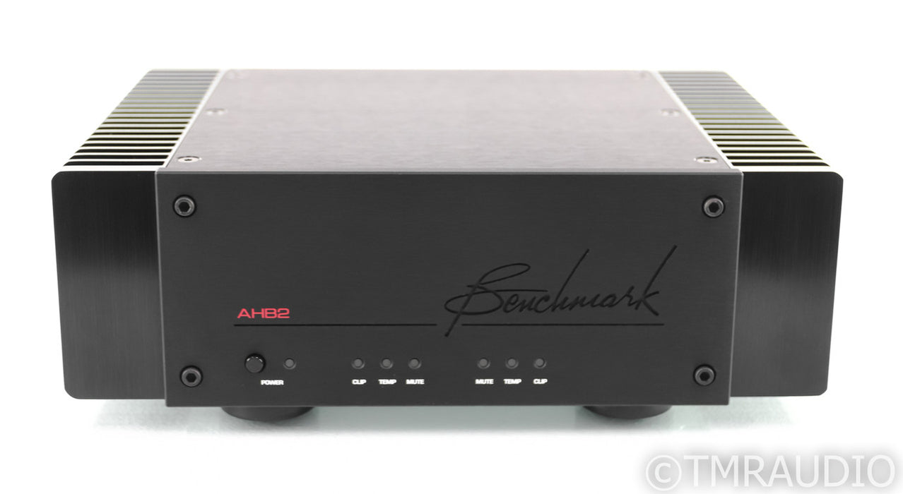 Benchmark AHB2 Stereo Power Amplifier; Black; Speakon