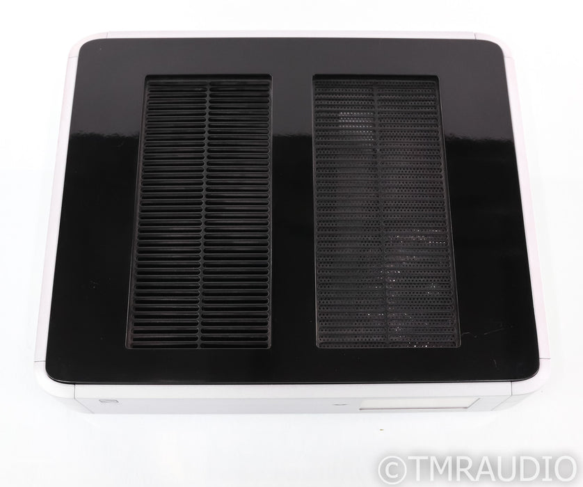 PS Audio PerfectWave Power Plant 5 AC Power Line Regenerato; P5; Silver