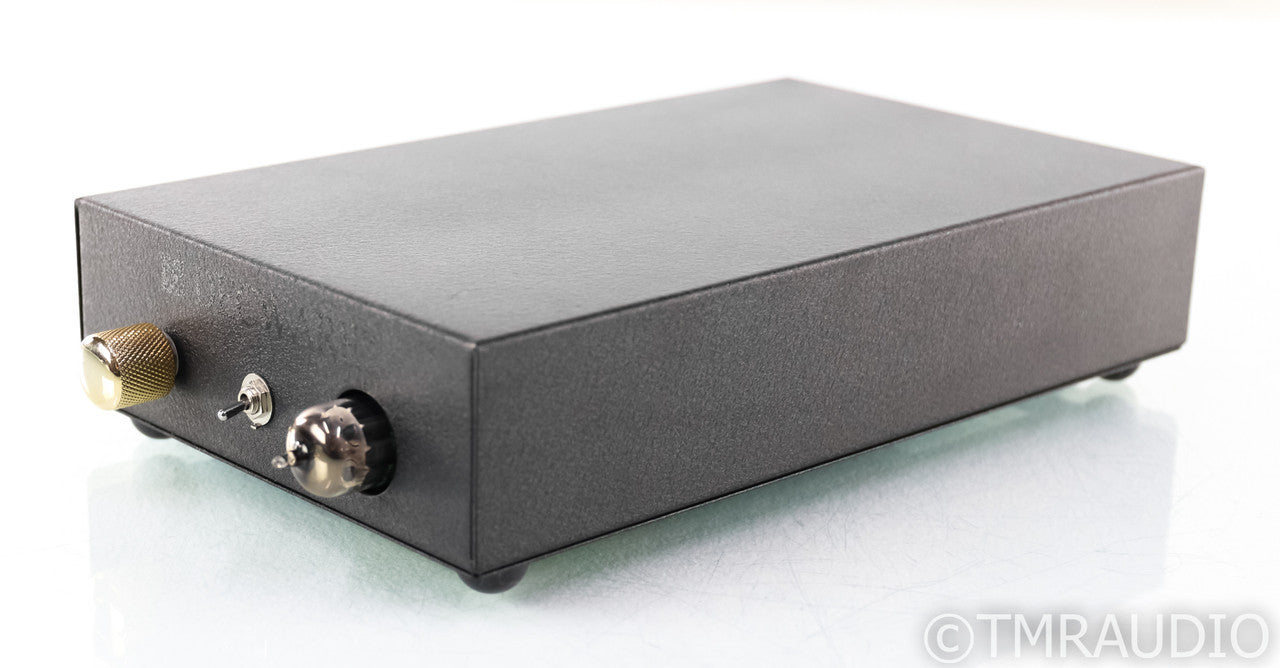 SVS PC-2000 Pro 12" Powered Cylinder Subwoofer; Piano Gloss Black