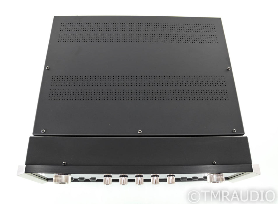 McIntosh C48 Stereo Preamplifier; C-48; MM / MC Phono; Remote