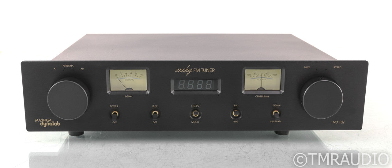 Magnum Dynalab MD 102 Stereo Analog FM Tuner; MD102; Black