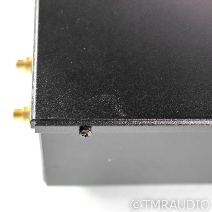 Magnum Dynalab MD 102 Stereo Analog FM Tuner; MD102; Black
