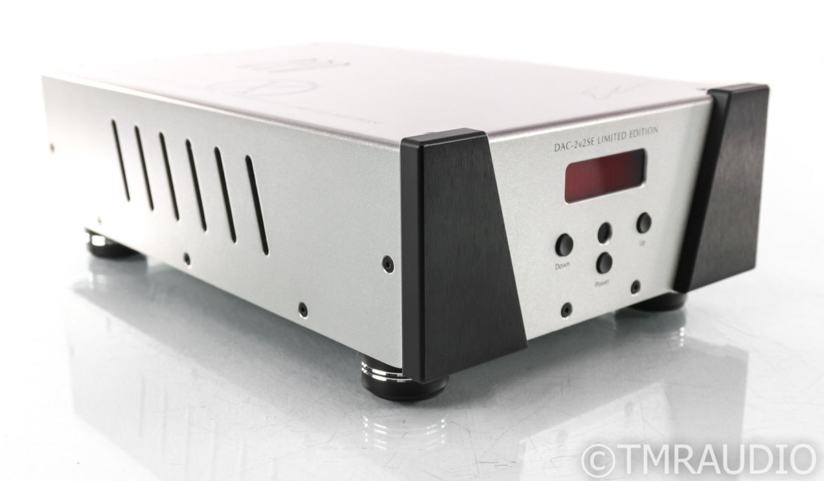 Wyred 4 Sound DAC-2v2SE DAC; D/A Converter; 10th Anniversary Edition; Remote