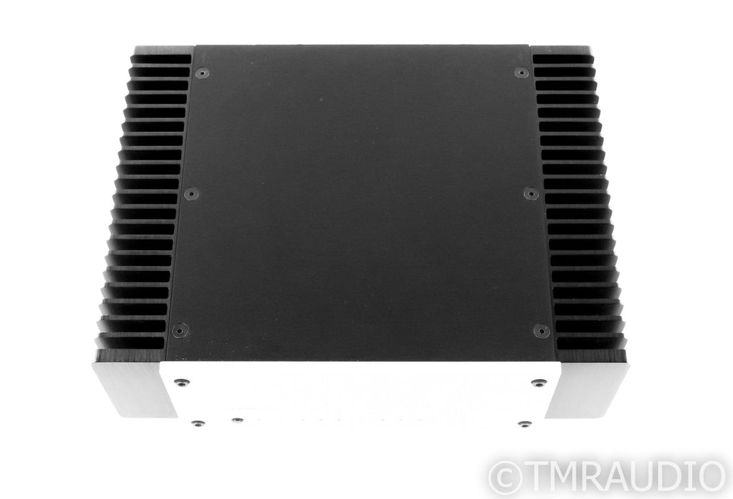 Benchmark AHB2 Balanced Stereo Power Amplifier; AHB-2